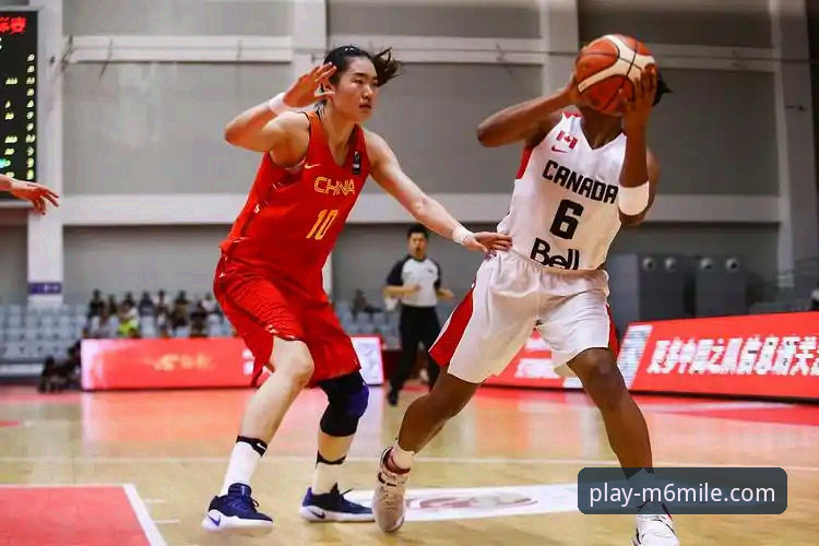 中国女篮战术革新深度评测：从“一大四小”到“双塔奇谋”的实战解析